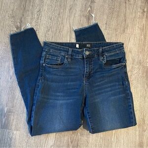 KUT FROM THE KLOTH Dark Wash Skinny Jeans Cut #136810